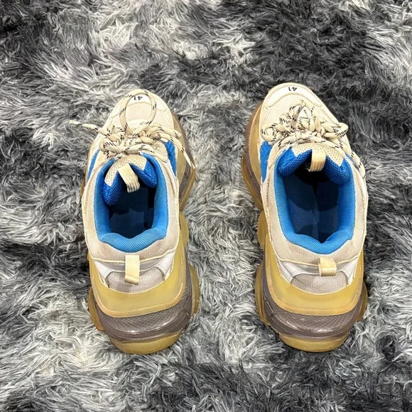 Balenciaga Blue and Beige Sneakers - Picture 4 of 5